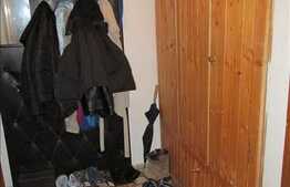 Apartament 4 camere, 130 mp utili, 2 balcoane, garaj si boxa, zona Hotel Napoca