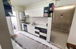 Apartament 3 camere de lux , 50 mp, parcare, zona Florilor