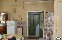 Vanzare 2 camere, 44 mp, semidecomandat, finisat clasic, zona Mihai Viteazu!