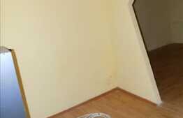 2 camere, 48 mp, mobilat modern, scara interioara, zona Piata Avram Iancu