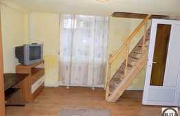 2 camere, 48 mp, mobilat modern, scara interioara, zona Piata Avram Iancu