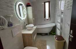 Apartament 3 camere, 64 mp, finisat si mobilat, Semicentral