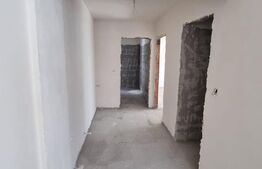 Apartament 3 camere, 72 mp, semifinisat, gradina 50 mp, zona Sub Cetate