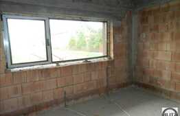 Vanzare apartament 3 camere, 78.38 mp la 2 minute de E60! Semifinisat!