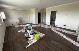 Apartament 3 camere de lux, 73 mp, 2 bai,  Zona Teilor!