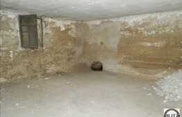 4 camere, 144 mp, gradina 428 mp, zona strazii Decebal