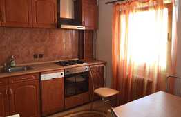 Apartament cu 3 camere, 65 mp, parcare, zona Piata Marasti