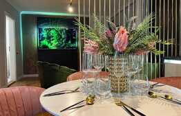 Ultra lux! Apartament 2 camere, balcon, parcare! Zona centrala