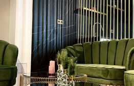 Ultra lux! Apartament 2 camere, balcon, parcare! Zona centrala