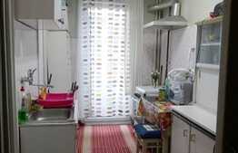 Vanzare 2 camere, 49,80 mp, imobil izolat termic, finisat clasic, zona Donath!