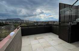 Penthouse 3 camere, 98 mp utili, mobilat/utilat modern, doua terase generoase cu view panoramic, zona Tractoru