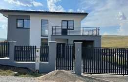 Casa individuala de vanzare, CF, 150 mp utili, 500 mp teren, Campenesti 