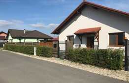 Casa de 100 mp, 500 mp teren, zona Stupini