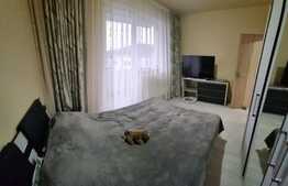 Apartament de 3 camere, 52 mp, modern, zona VIVO