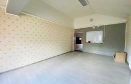 Casa de inchiriat, 160 mp, zona Iulius Mall, curte cu acces din strada