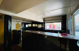 Casa de inchiriat, 160 mp, zona Iulius Mall, curte cu acces din strada