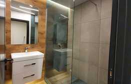 Apartament 3 camere, 52 mp, etaj intermediar, finisaje lux, zona Vivo