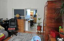 Vanzare garsoniera, 28 mp, boxa subsol, complet mobilata, zona strazii Traian