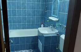 Apartament 3 camere, semidecomandat, 66 mp, zona Parang