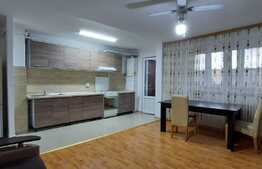 Apartament 3 camere, semidecomandat, 66 mp, zona Parang