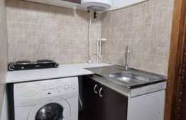 Garsonieră, etaj intermediar, zona Bartolomeu