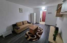 Garsonieră, etaj intermediar, zona Bartolomeu