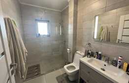 Apartament de lux, 2 camere, 59 mp, parcare, terasa 23 mp, zona Dumitru Mocanu