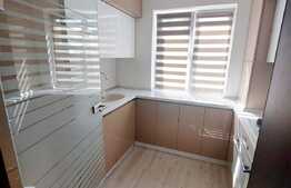 Apartament modern de 3 camere, 80 mp, 2 bai, zona Vivo