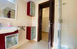 Apartament spatios, 3 camere, 100 mp, garaj, terasa, zona Lidl