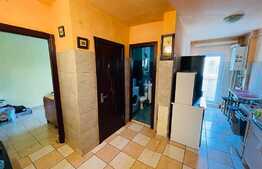 Investitie! Apartament de 2 camere, decomandat, etaj intermediar, zona BIG!