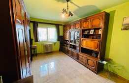 Investitie! Apartament de 2 camere, decomandat, etaj intermediar, zona BIG!