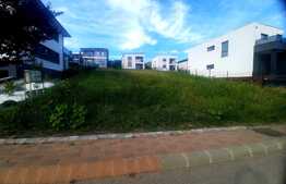 Oportunitate! Teren intravilan cu suprafata de 586 mp, construibil imediat, zona Terra Gardens