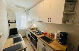 Reducere de toamna! Apartament de 3 camere, 47 mp, etaj intermediar, zona Parang 