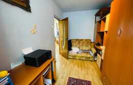 Reducere de toamna! Apartament de 3 camere, 47 mp, etaj intermediar, zona Parang 