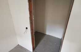 Apartament 2 camere, 54 mp, gradina si parcare subterana, zona Cetatii