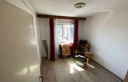Apartament 2 camere, semidecomandat, 35 mp, Florilor
