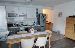 Apartament de 2 camere, 54 mp, mobilat premium, parcare, zona Vivo