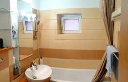 Apartament de 4 camere, 76 mp, langa padure, Racadau 