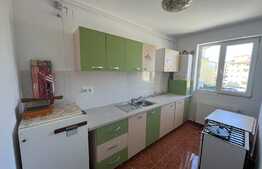 Garsoniera de 34 mp, etaj intermediar, zona Florilor