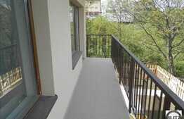 Apartament semifinisat, 2 camere semidecomandate, 46 mp utili, loc parcare!