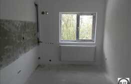 Apartament semifinisat, 2 camere semidecomandate, 46 mp utili, loc parcare!