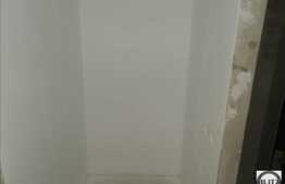 Apartament semifinisat, 2 camere semidecomandate, 46 mp utili, loc parcare!