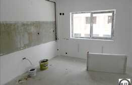 Apartament de vanzare, 3 camere 56 mp, cu loc de parcare. Semifinisat!