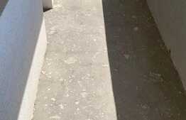 Apartament de 2 camere semifinisat, 42 mp, parcare ,zona Terra