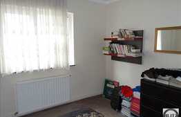 Vanzare apartament 2 camere, 60 mp, mobilat, utilat, zona strazii Plopilor