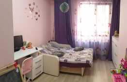 Apartament 3 camere, 82mp, in Isaran pretabil pentru afacere 