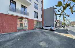 Spatiu comercial, 80 mp, imobil nou, zona Centrala