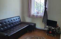 Apartament 2 camere, 37 mp, decomandat, zona Stejarului