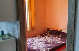 Apartament 2 camere, 37 mp, decomandat, zona Stejarului