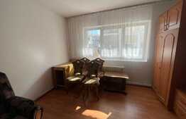 Apartament 3 camere, decomandat, 70 mp, zona strazii Bucuresti